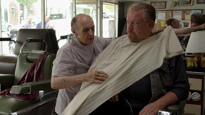 Sons of Anarchy - Caregiver - Photos - James Carraway, William Lucking