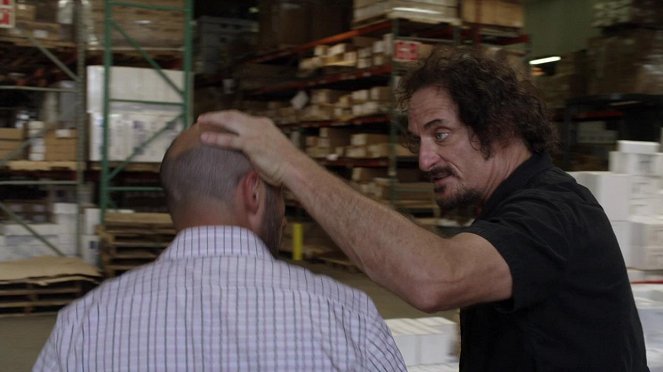 Sons of Anarchy - Turning and Turning - Van film - Kim Coates