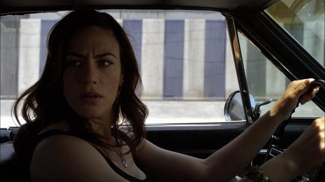 Sons of Anarchy - Season 3 - Widening Gyre - Photos - Maggie Siff