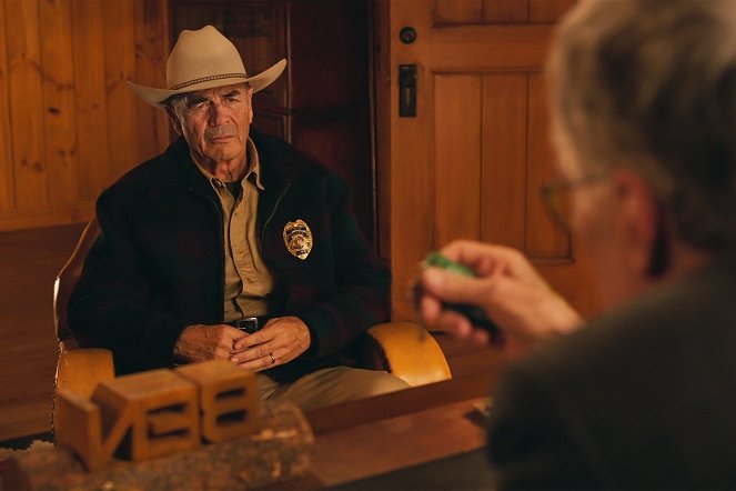 Twin Peaks - Episode 12 - Photos - Robert Forster