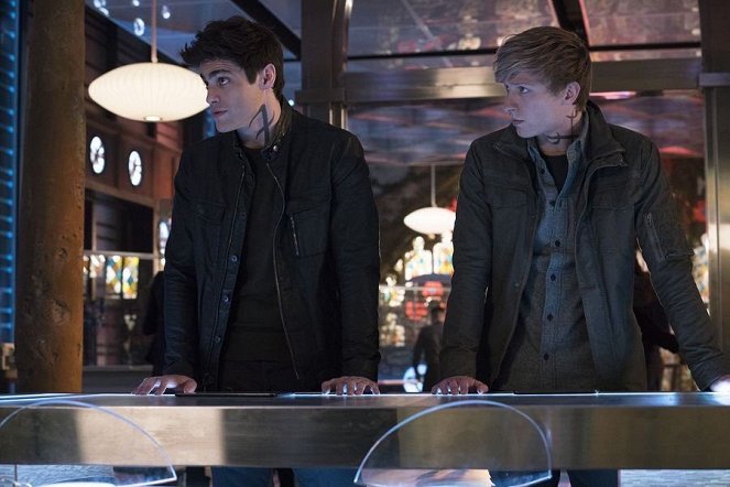 Shadowhunters: The Mortal Instruments - Een geheugenprobleem - Van film - Matthew Daddario