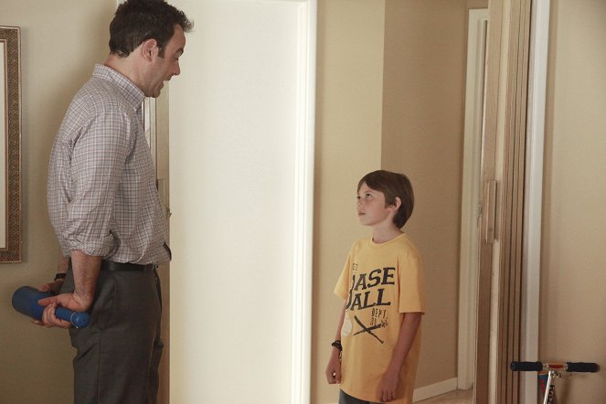 Private Practice - Photos - Paul Adelstein, Griffin Gluck