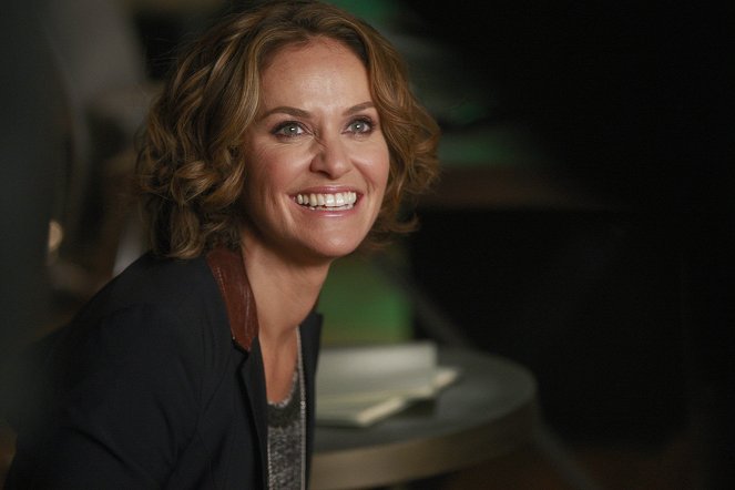 Private Practice - Don't Stop 'Till You Get Enough - Photos - Amy Brenneman