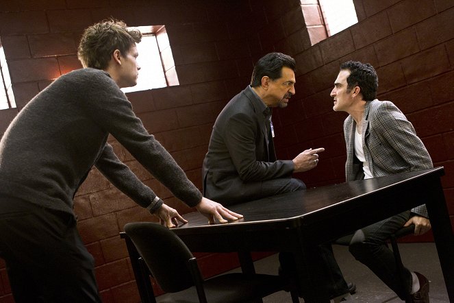 Criminal Minds - Season 6 - Lauren Reynolds ist tot - Filmfotos - Joe Mantegna, Patrick Fischler