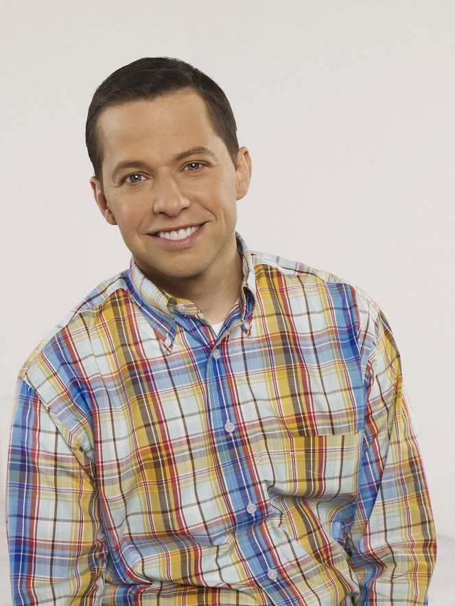 Two and a Half Men - Promo - Jon Cryer