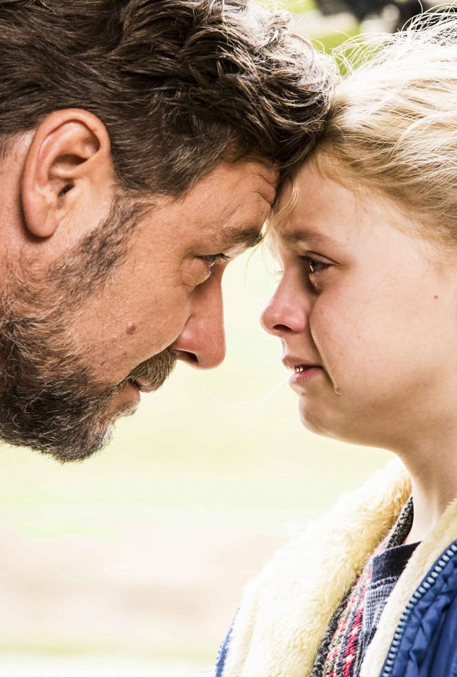 De Padres a Hijas - Promoción - Russell Crowe, Kylie Rogers