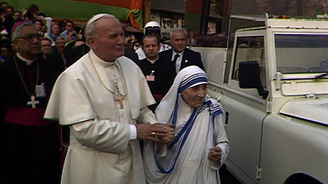 Mother Teresa – Saint of Darkness - Z filmu - papież Jan Paweł II, Mother Teresa