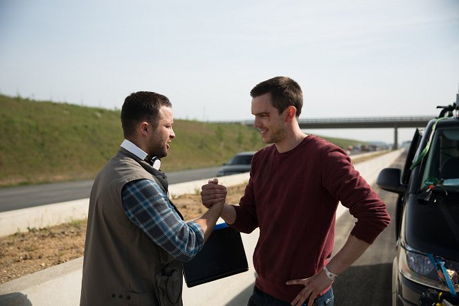 Autobahn - Tournage - Nicholas Hoult