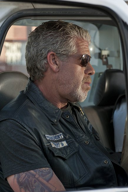 Sons of Anarchy - Booster - Photos - Ron Perlman