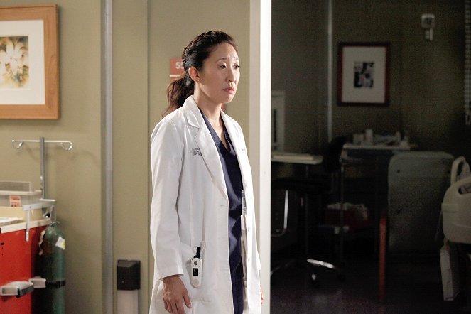 Grey's Anatomy - Season 9 - I Was Made for Lovin' You - Photos - Sandra Oh