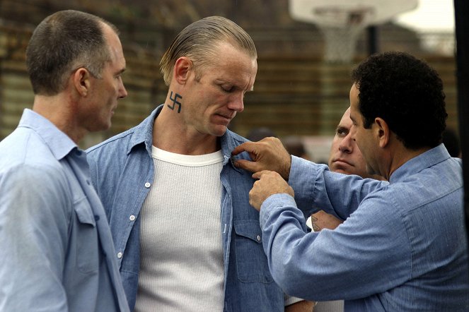 Monk - Monk va en prison - Film - Rick Cramer