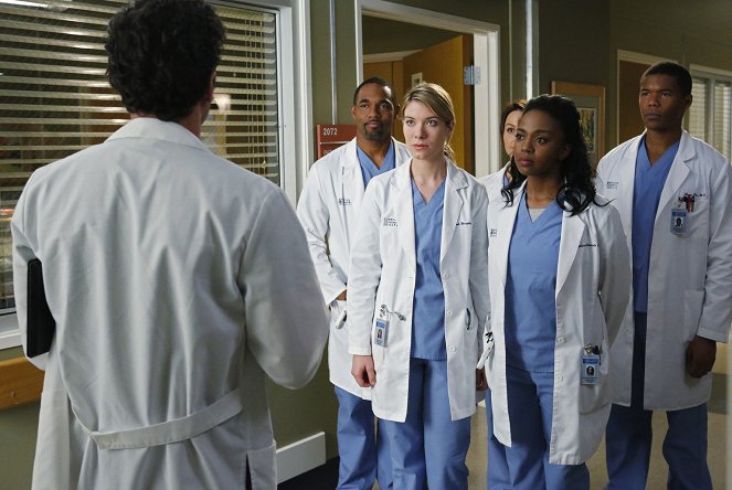 Grey's Anatomy - Season 10 - Go It Alone - Photos - Jason George, Tessa Ferrer, Jerrika Hinton, Gaius Charles