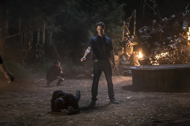 The Originals - Season 4 - Keepers of the House - Photos - Jason Dohring