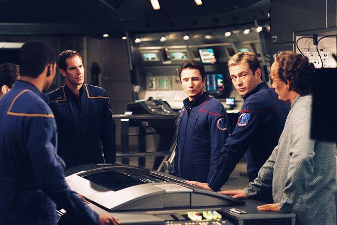 Star Trek: Enterprise - Season 3 - Stratagem - Photos - Scott Bakula, Dominic Keating, Connor Trinneer