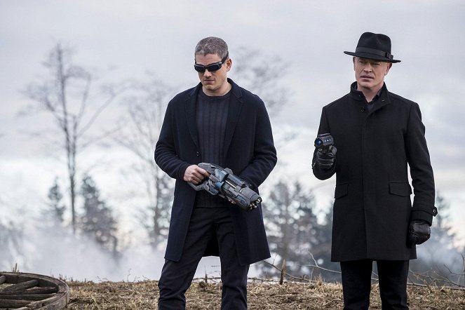 Legends of Tomorrow - Fellowship of the Spear - Photos - Wentworth Miller, Neal McDonough