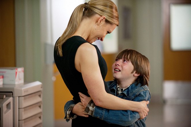 Private Practice - The Letting Go - Photos - KaDee Strickland, Griffin Gluck