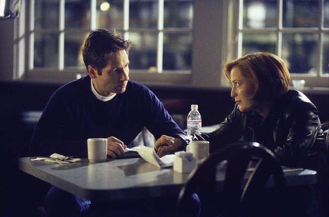 The X-Files - Closure - Van film - David Duchovny, Gillian Anderson