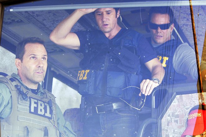 Numb3rs - Jacked - Photos - Chris Bruno, Rob Morrow, Dylan Bruno