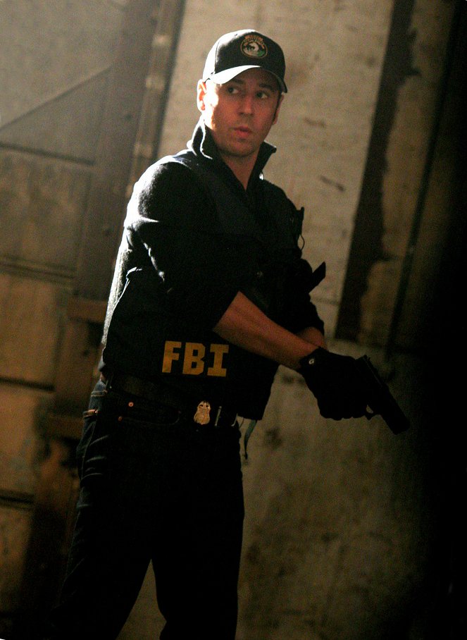 Numb3rs - Finders Keepers - Photos - Rob Morrow