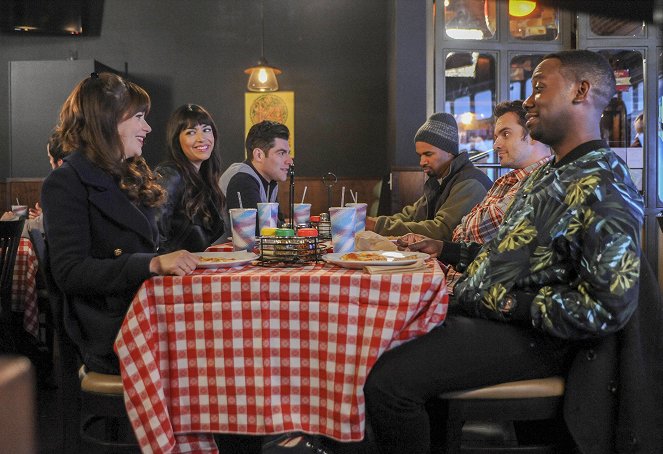 New Girl - Oregon - Filmfotos - Zooey Deschanel, Hannah Simone, Max Greenfield, Damon Wayans Jr., Jake Johnson, Lamorne Morris