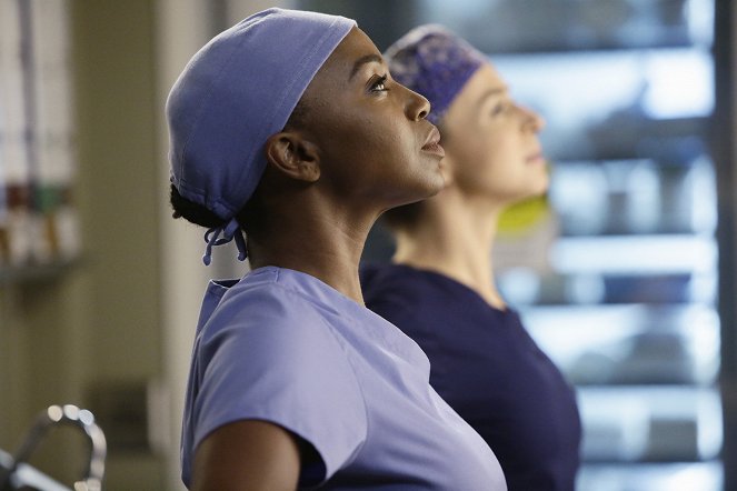 Grey's Anatomy - Die jungen Ärzte - Superhelden - Filmfotos - Jerrika Hinton
