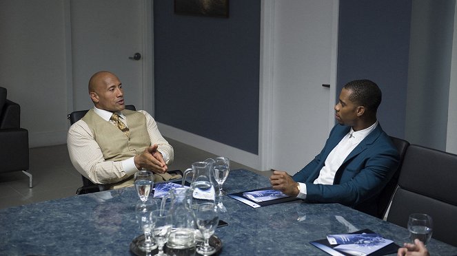 Ballers - Machete Charge - Photos - Dwayne Johnson