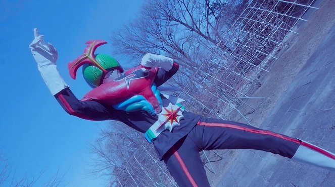 Kamen Rider x Super Sentai: Čó superhero taisen - De la película