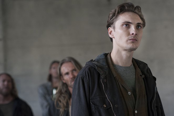 Eamon Farren