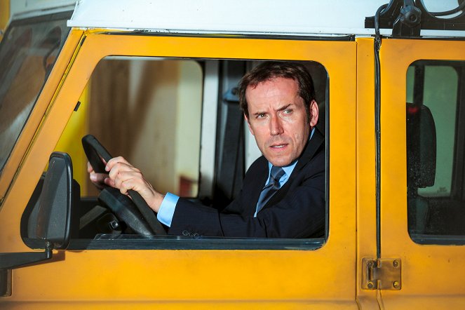Death in Paradise - A Murder on the Plantation - Photos - Ben Miller