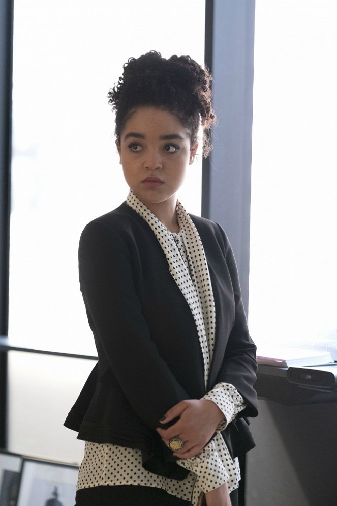 The Bold Type - The Woman Behind the Clothes - Van film - Aisha Dee