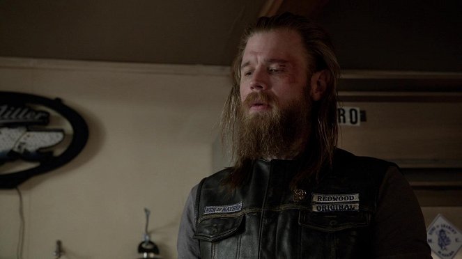 Sons of Anarchy - With an X - Van film - Ryan Hurst