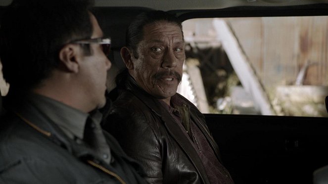 Sons of Anarchy - To Be, Act 2 - Van film - Danny Trejo