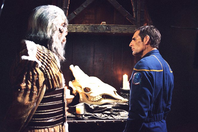 Star Trek: Enterprise - Season 3 - The Council - Photos - Scott Bakula