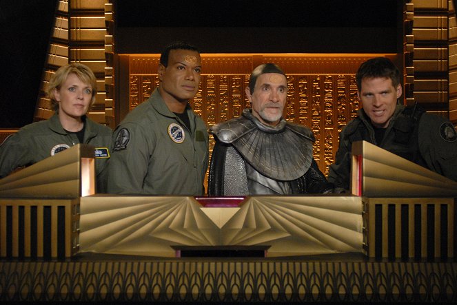 Stargate SG-1 - Season 10 - Flesh and Blood - Kuvat elokuvasta - Amanda Tapping, Christopher Judge, Tony Amendola, Michael Shanks