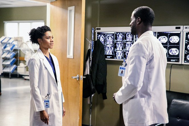Grey's Anatomy - Die jungen Ärzte - Erdbeben - Filmfotos - Kelly McCreary