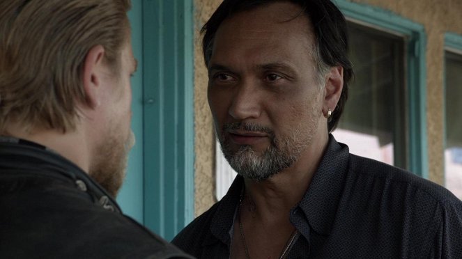 Sons of Anarchy - Toad's Wild Ride - Van film - Jimmy Smits