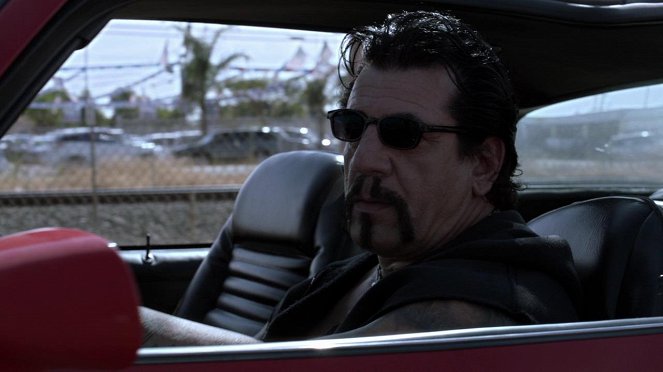 Sons of Anarchy - Toad's Wild Ride - Van film - Chuck Zito