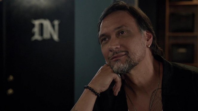 Sons of Anarchy - Andare Pescare - Van film - Jimmy Smits