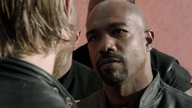Sons of Anarchy - Crucifixed - Photos - Michael Beach