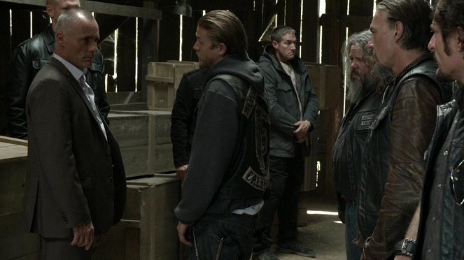 Sons of Anarchy - Season 5 - Ende einer Ära - Filmfotos - Timothy V. Murphy, Charlie Hunnam, Mark Boone Junior, Tommy Flanagan