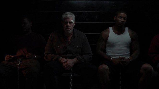 Sons of Anarchy - J'ai Obtenu Cette - Van film - Ron Perlman