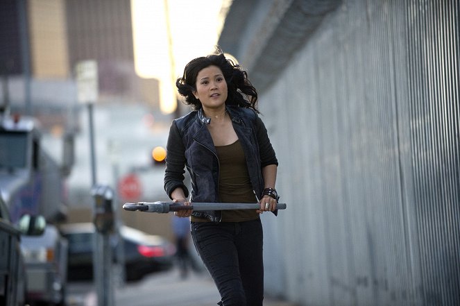 Scorpion - Season 1 - Revenge - Photos - Jadyn Wong