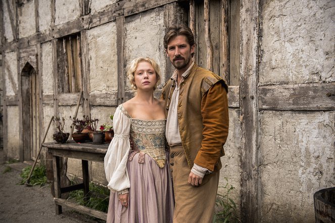 Jamestown - Season 1 - Promóció fotók - Naomi Battrick, Gwilym Lee