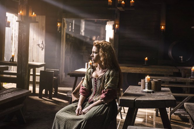 Jamestown - Season 1 - Episode 1 - Photos - Niamh Walsh