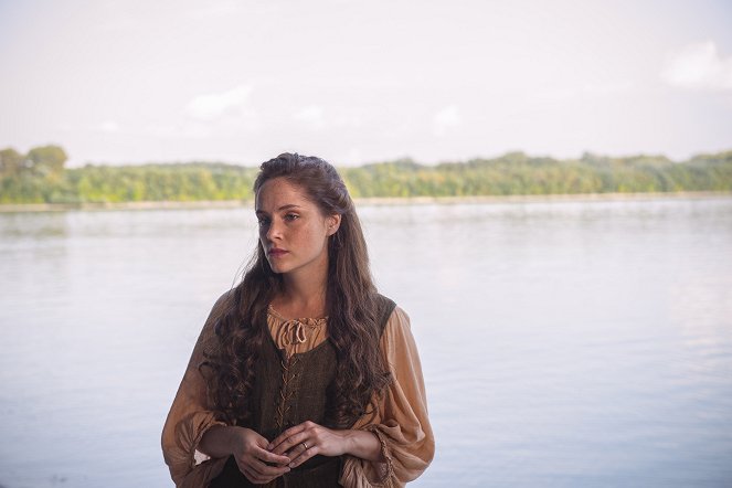 Jamestown - Season 1 - Episode 7 - Photos - Sophie Rundle