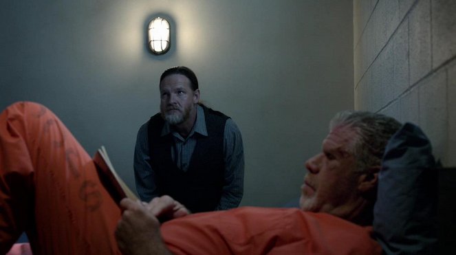Sons of Anarchy - Straw - Photos - Donal Logue, Ron Perlman