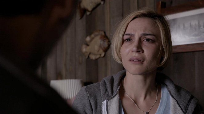 Sons of Anarchy - Season 6 - One One Six - Photos - Samaire Armstrong