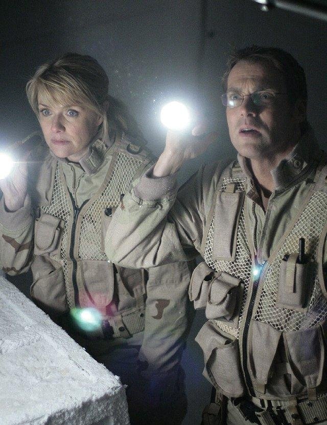Stargate: El continuo - De la película - Amanda Tapping, Michael Shanks