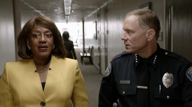 Sons of Anarchy - Purge - Film - CCH Pounder, David Warshofsky