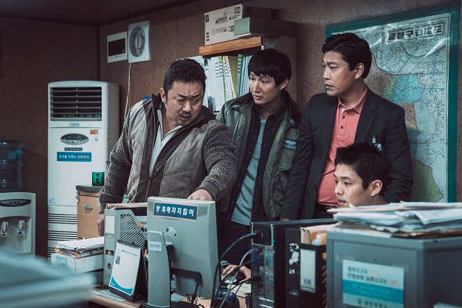 Ciudad sin ley - De la película - Dong-seok Ma, Dong-won Heo, Gwi-hwa Choi, Joon Ha